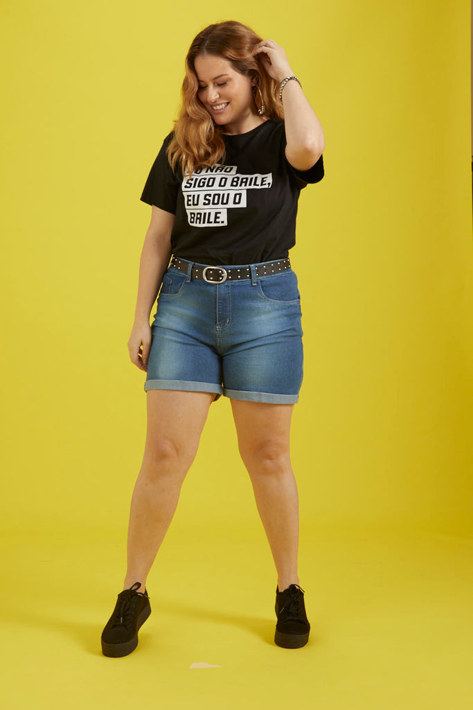 Camiseta com Frase Plus